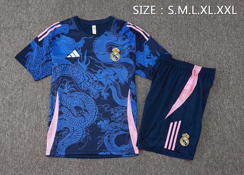 Conjunto Real Madrid Pre-Partido 24/25 (8)