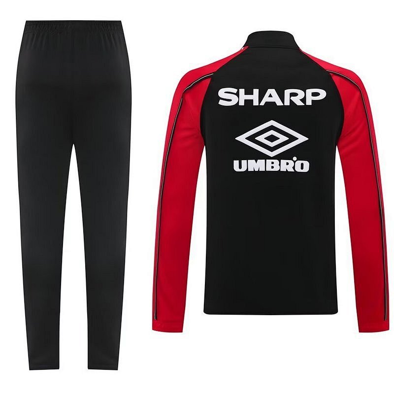 Survêtement Manchester United Rouge 25/26 (3)