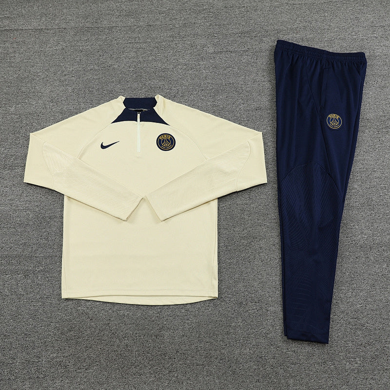 Maillot PSG Manches Longues 23/24 (6)