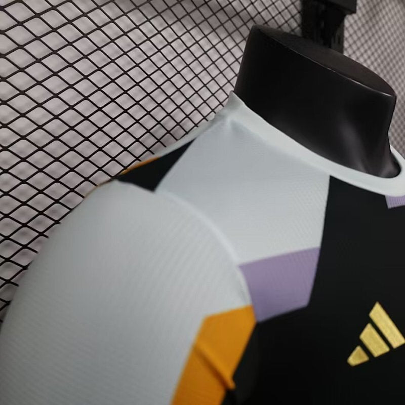 Maillot Real Madrid Player Version 23/24 (3)