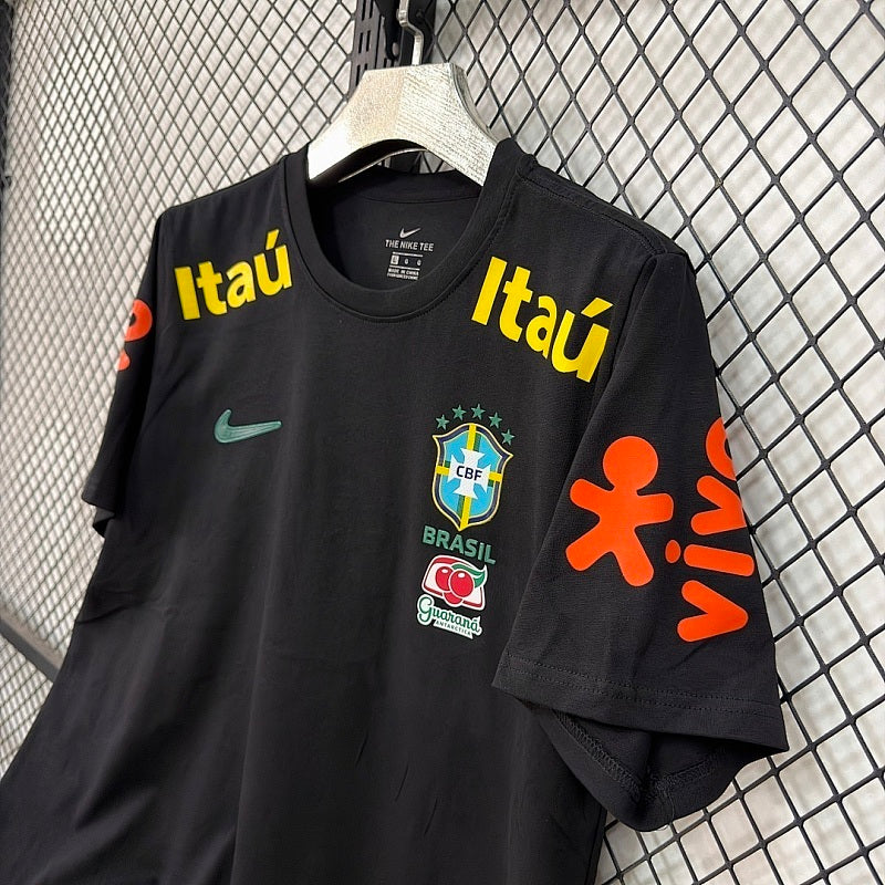 Camiseta Brasil Negro Blanco 2026 (2)