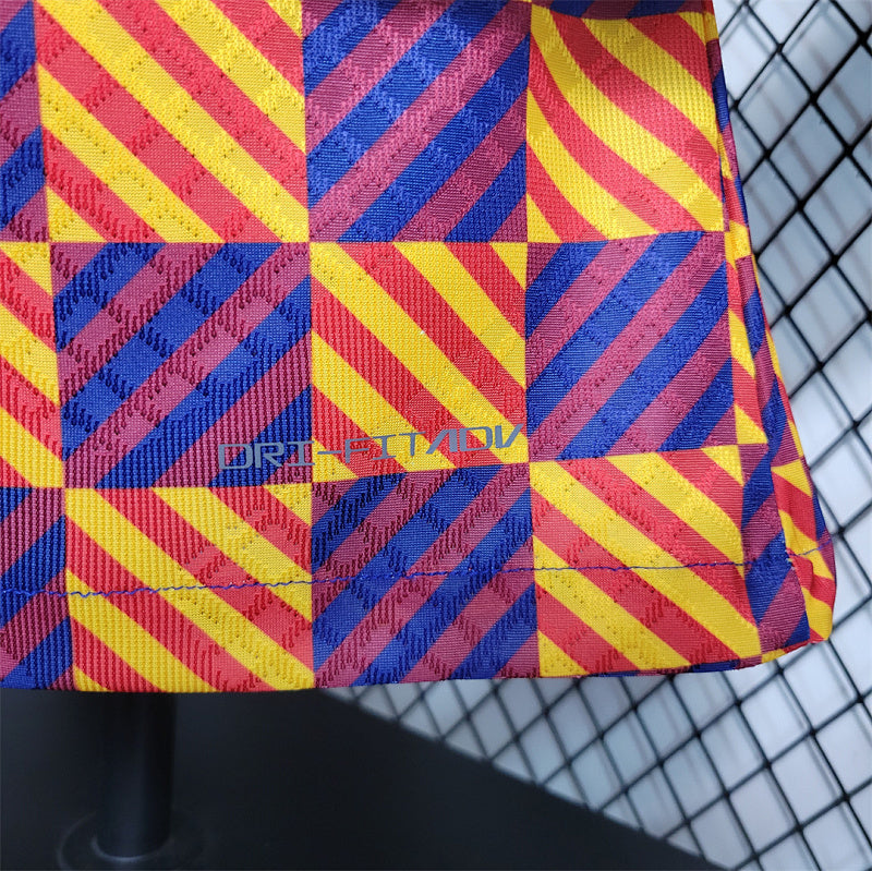 FC Barcelona Pre-Match Jersey 23/24 (2)