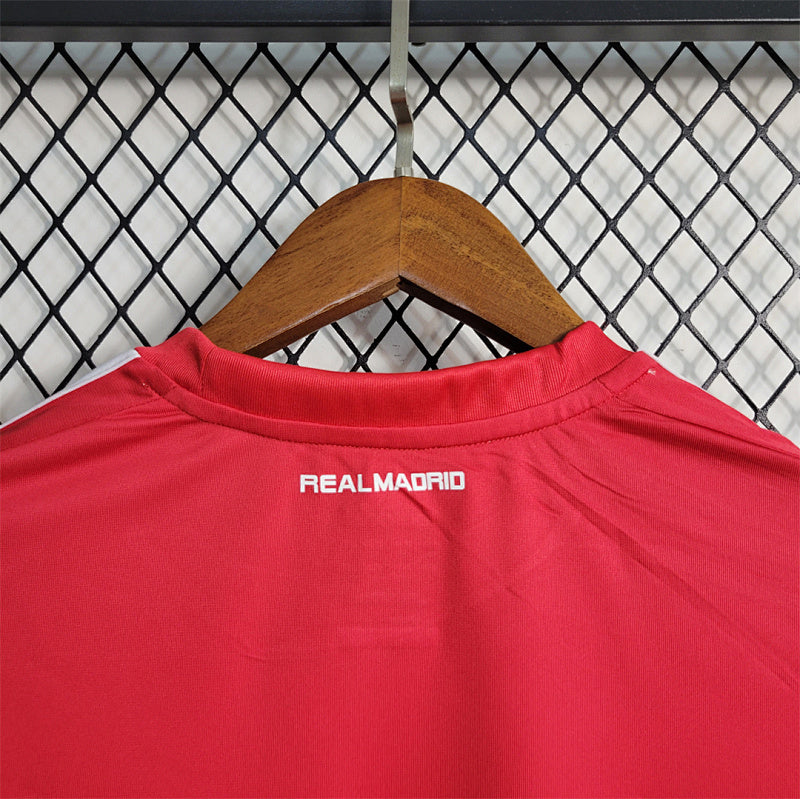 Real Madrid Red Away Jersey 11/12