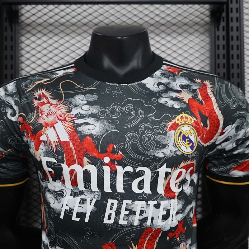 Maillot Real Madrid Rouge Player Version 24/25 (2)