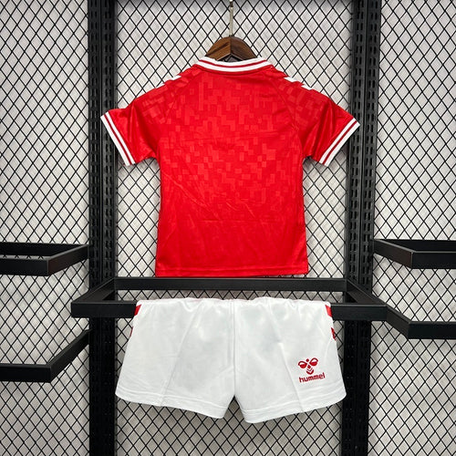 Ensemble Enfant Danemark Kid UEFA Domicile 2024