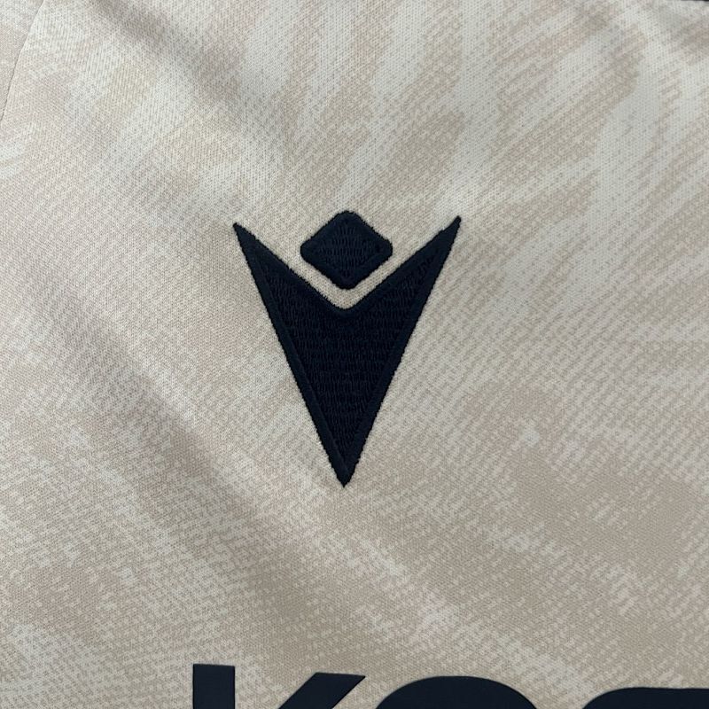 Ensemble Enfant Osasuna Extérieur 24/25
