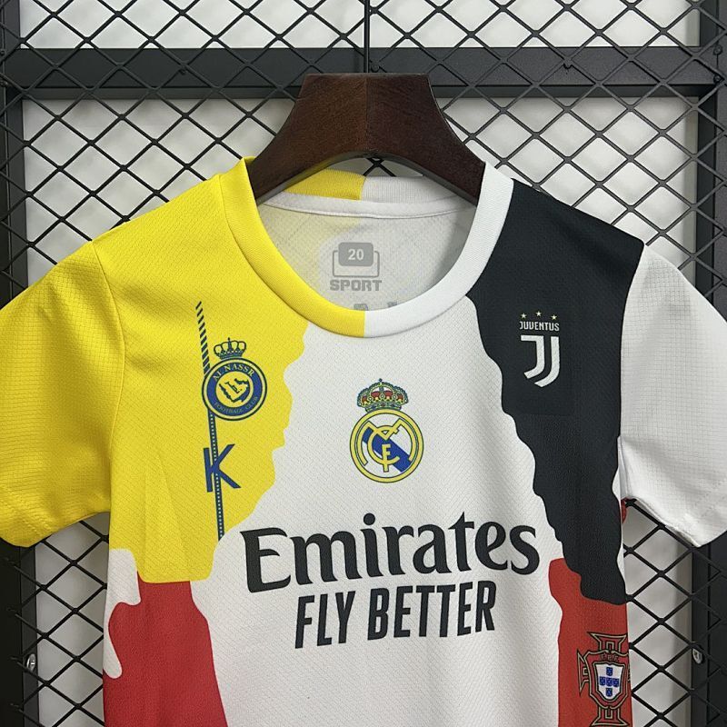 Ensemble Enfant Cristiano Ronaldo Career 25/26