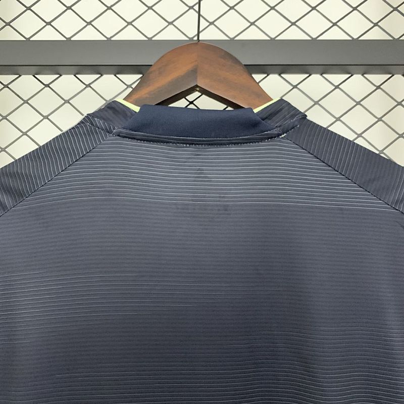 Real Madrid Extérieur Bleu Marine Bandes Blanches 25/26 — FAN — Yupoo 231757657