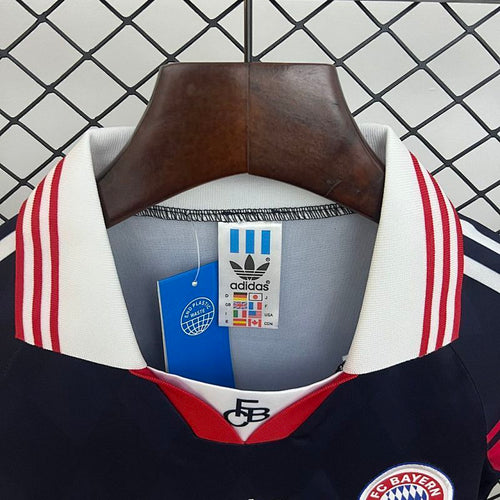 Ensemble Enfant Bayern Munich Domicile Rétro 97/99