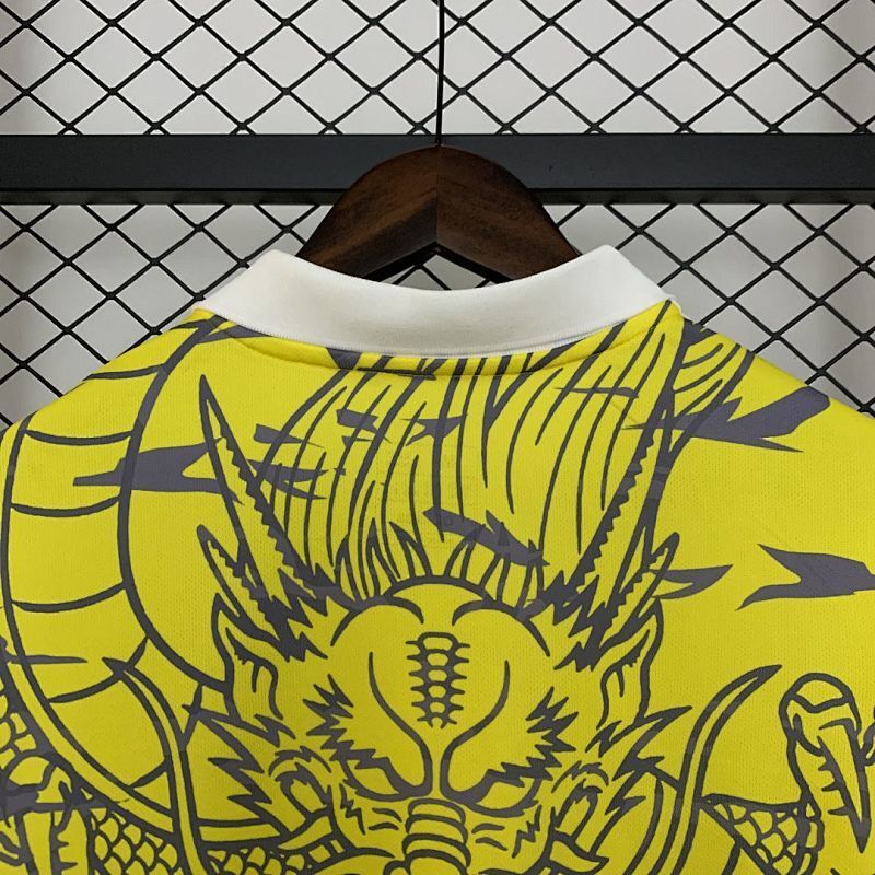 Camiseta Real Madrid Amarillo Dragon Amarillo Edición Especial 25/26 (2)