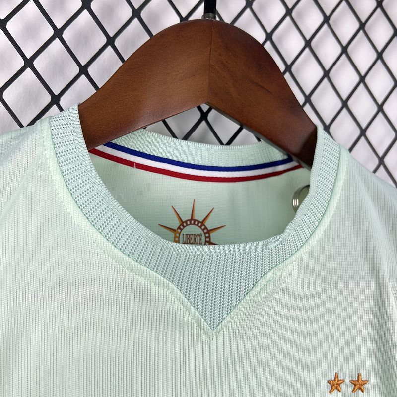 Conjunto Francia Niño Visitante 2026