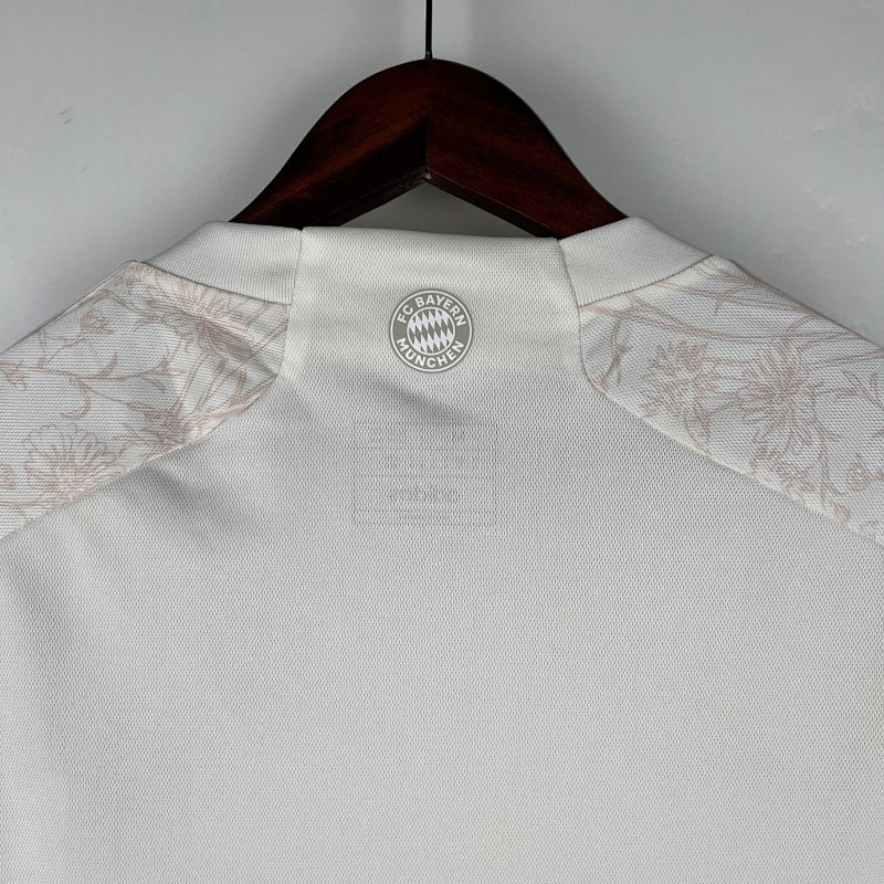 Maillot Bayern Munich Extérieur 23/24