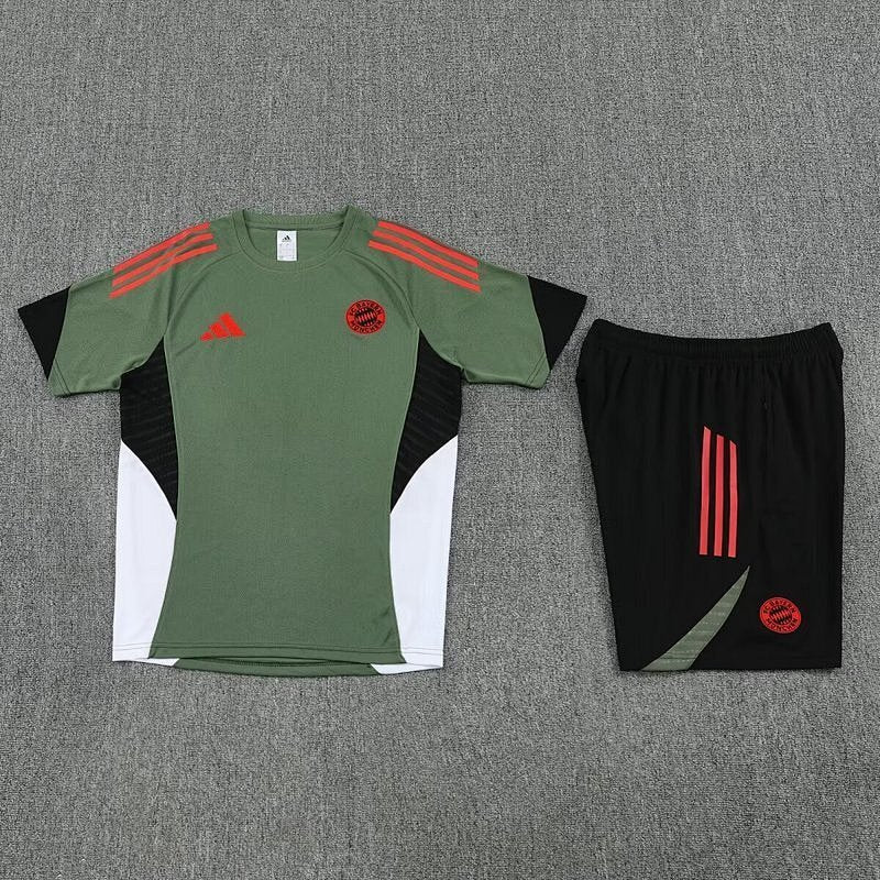 Ensemble Bayern Munich Vert&Noir Prématch 25/26