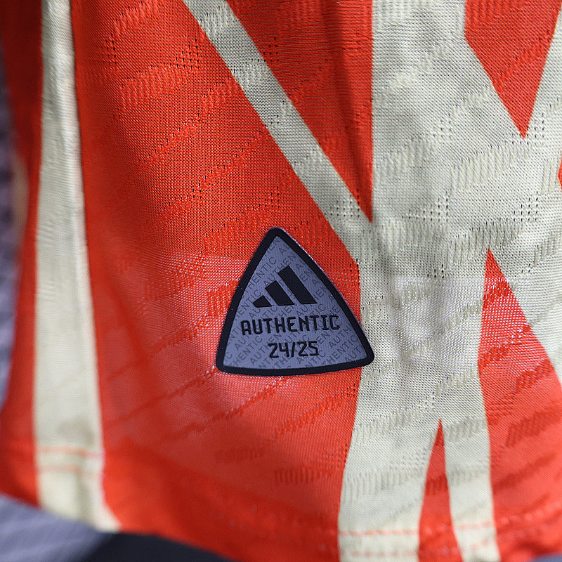 Maillot Bayern Munich Pre-Match 24/25