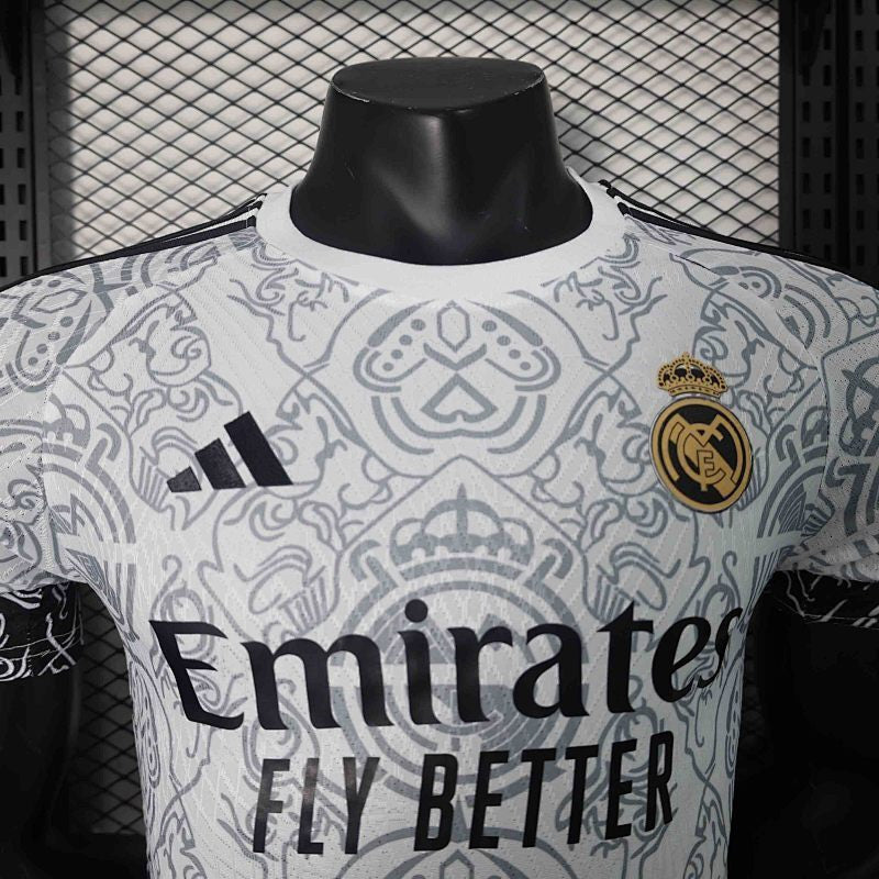 Camiseta Real Madrid Concept Versión Player 23/24