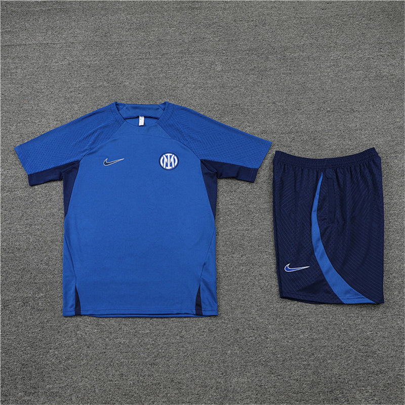Ensemble Inter Milan Bleu Prématch 22/23 (2)