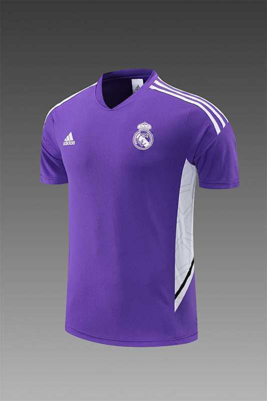 Ensemble Real Madrid Violet Prématch 22/23 (2)