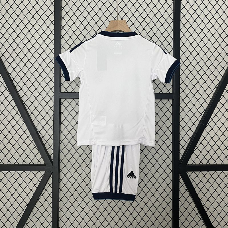 Ensemble Enfant Real Madrid Domicile 12/13