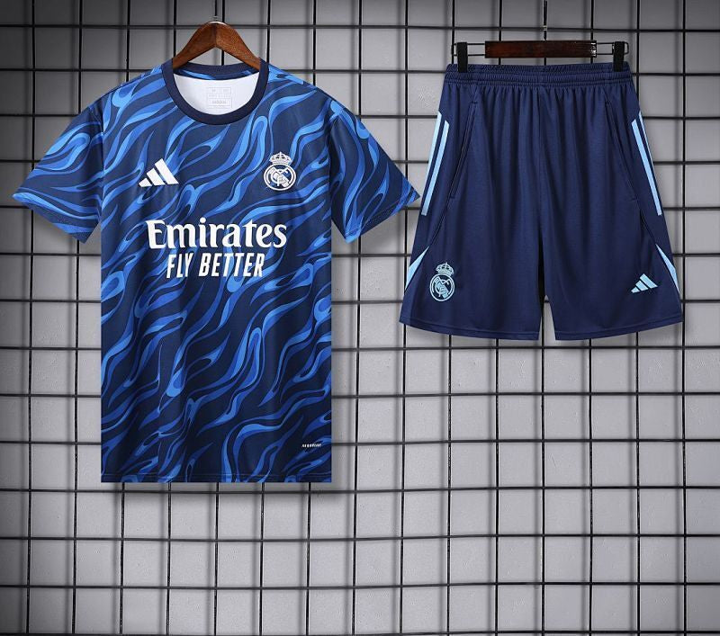 Ensemble Real Madrid Bleu Prématch 25/26