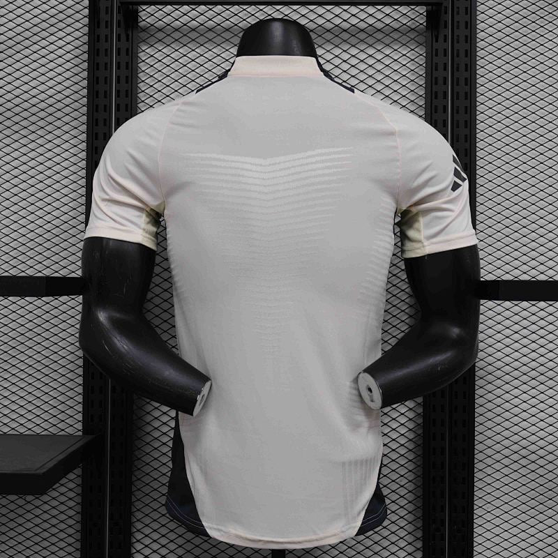 Real Madrid Pre-Match Jersey 24/25 (2)