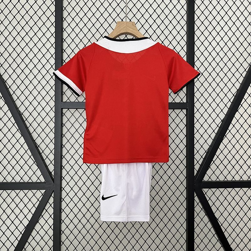 Manchester United Home Kids Kit 05/06