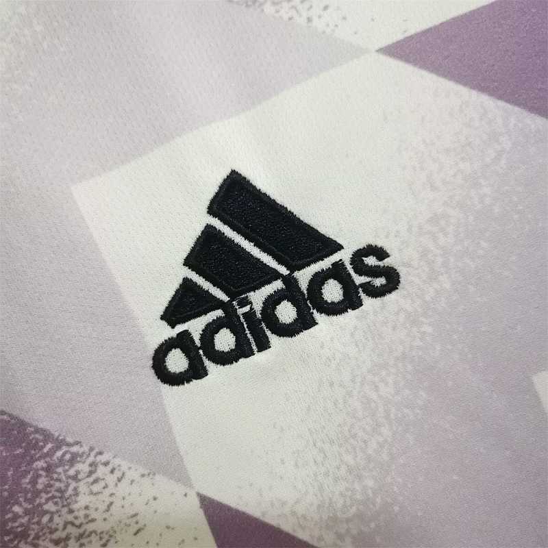 Camiseta Real Madrid Pre-Partido 22/23