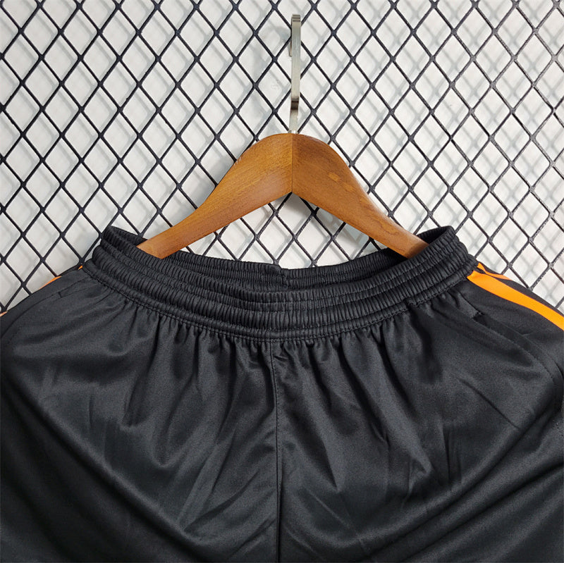 Short Internacional 23/24