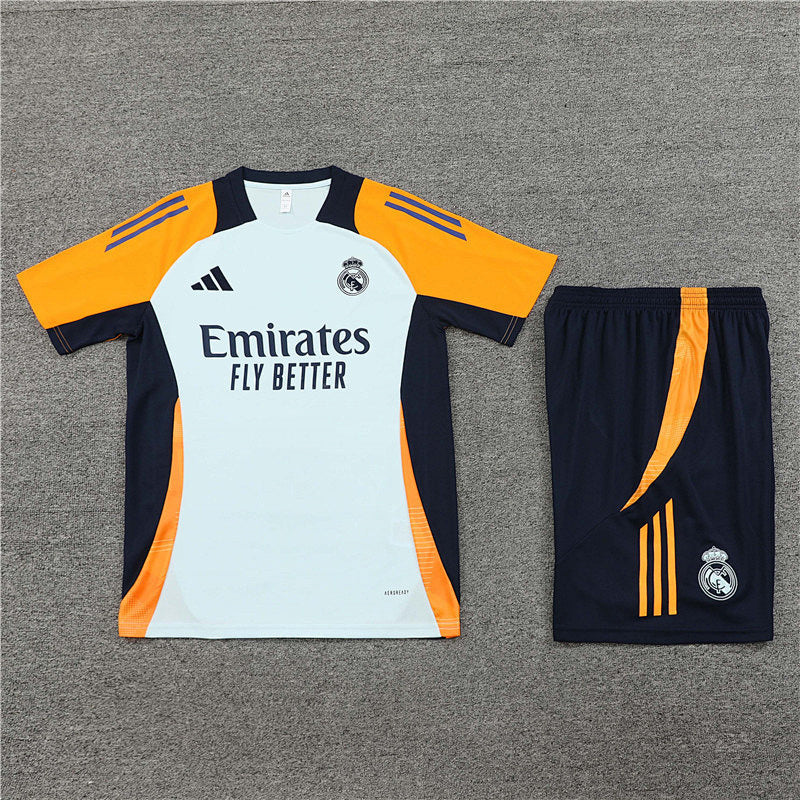 Ensemble Real Madrid Prématch 24/25 (20)