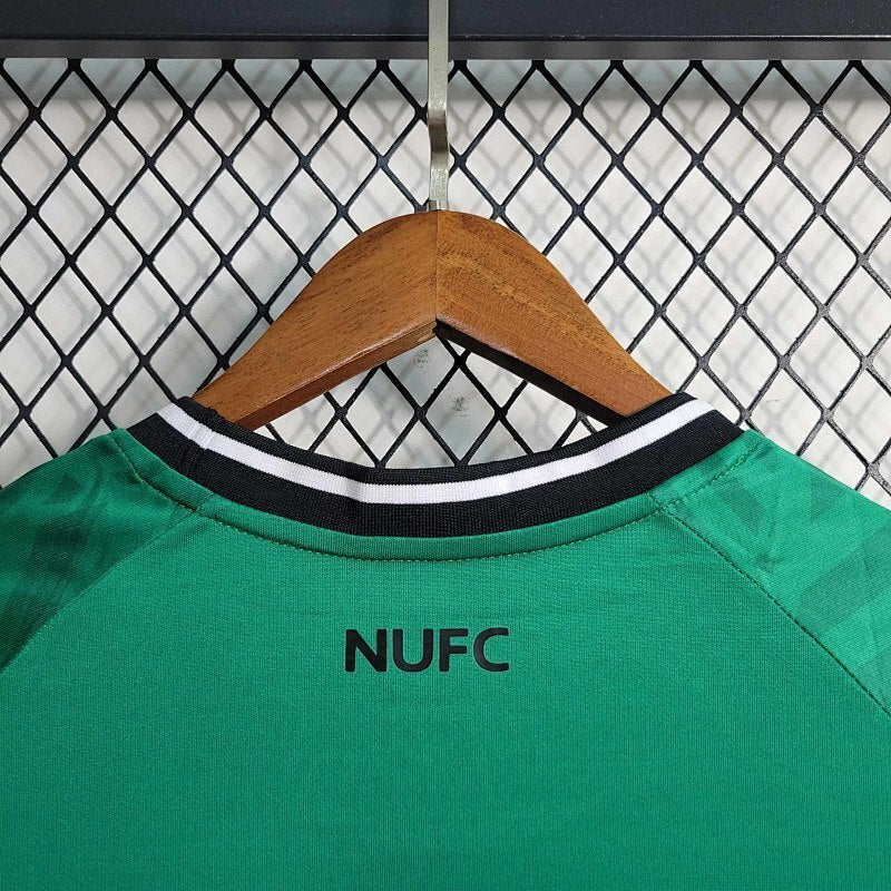 Newcastle Away Jersey 23/24 (2)