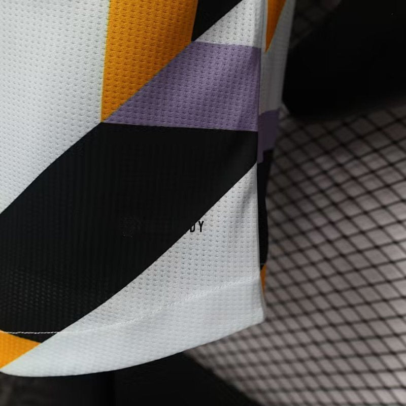 Maillot Real Madrid Player Version 23/24 (3)