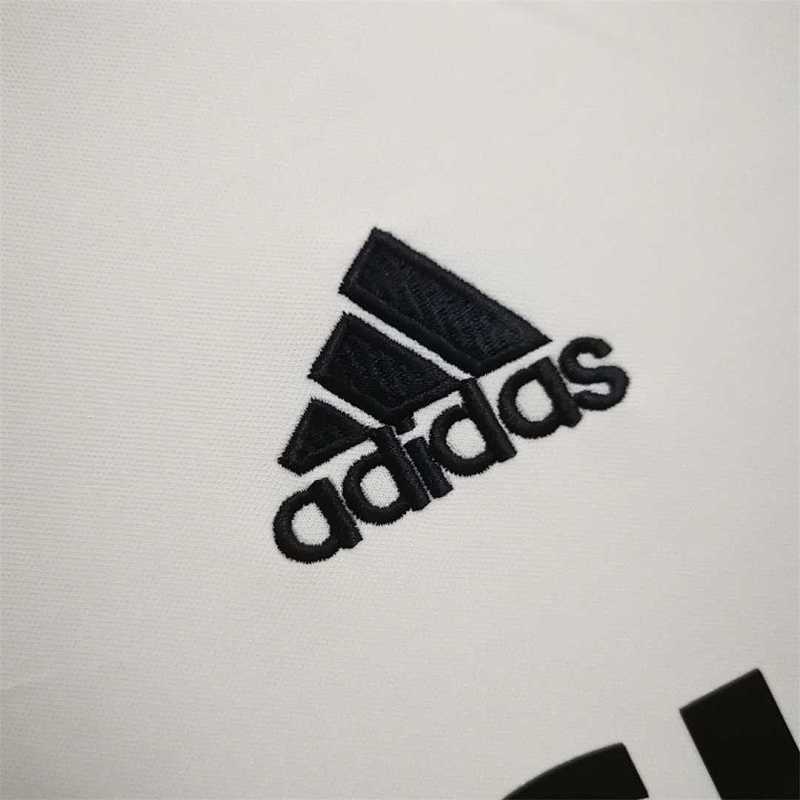 Real Madrid Home Retro Jersey 2002/03