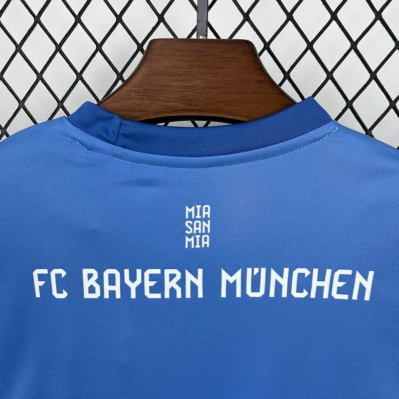 Ensemble Enfant Bayern Munich Gardien 25/26
