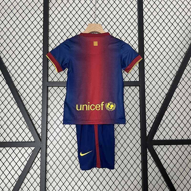 FC Barcelona Home Kids Kit 12/13