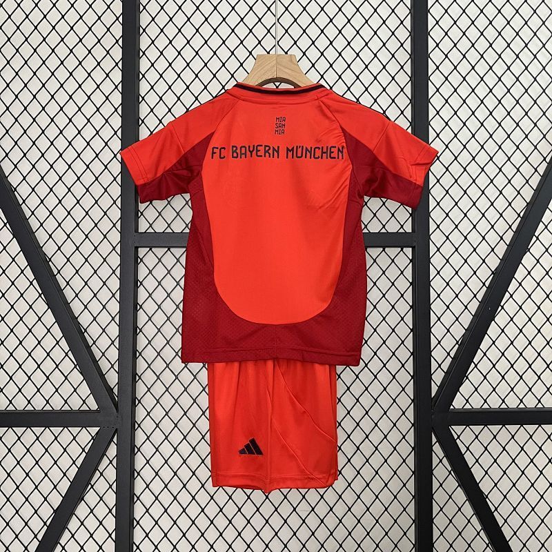 Ensemble Enfant Bayern Munich Domicile 24/25