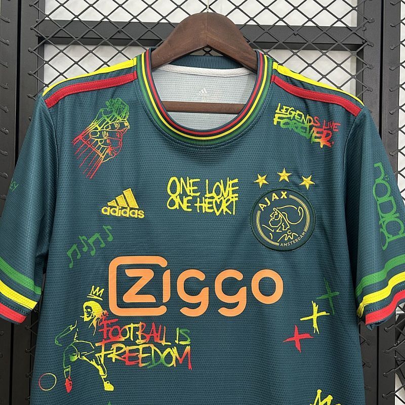 Maillot Ajax Édition spéciale 25/26