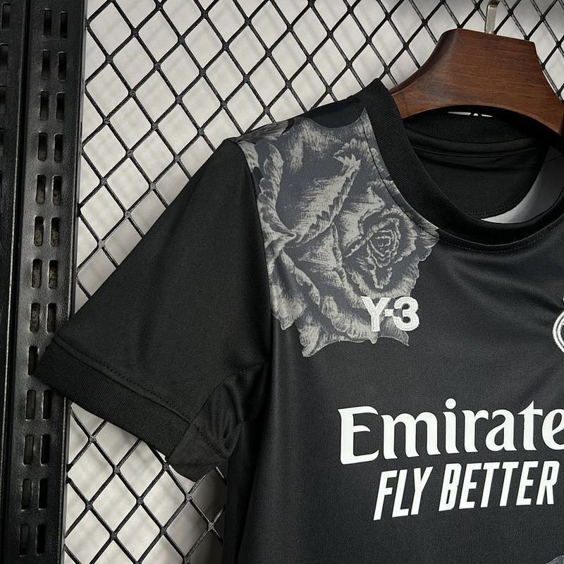 Conjunto Real Madrid Negro Niño 24/25