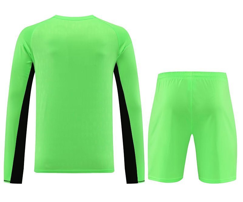 Real Madrid Goalkeeper Tracksuit 23/24