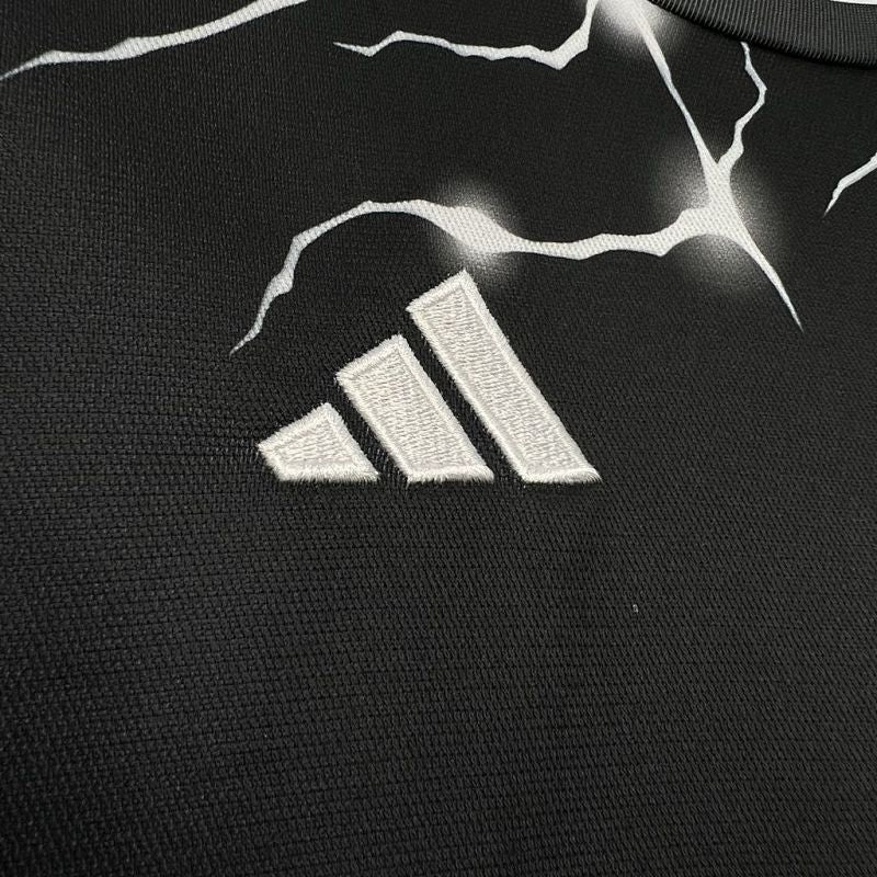 Maillot Real Madrid Noir 24/25 (4)
