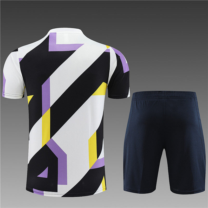 Maillot Real Madrid Noir Blanc 23/24 (2)