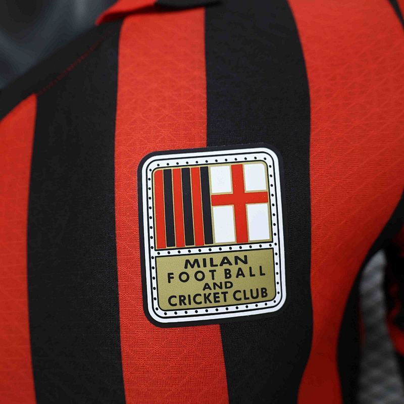 Camiseta AC Milan 125 Años Versión Player 24/25