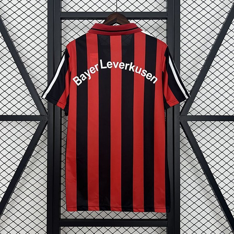 Maillot Bayer Leverkusen Domicile Rétro 25/26