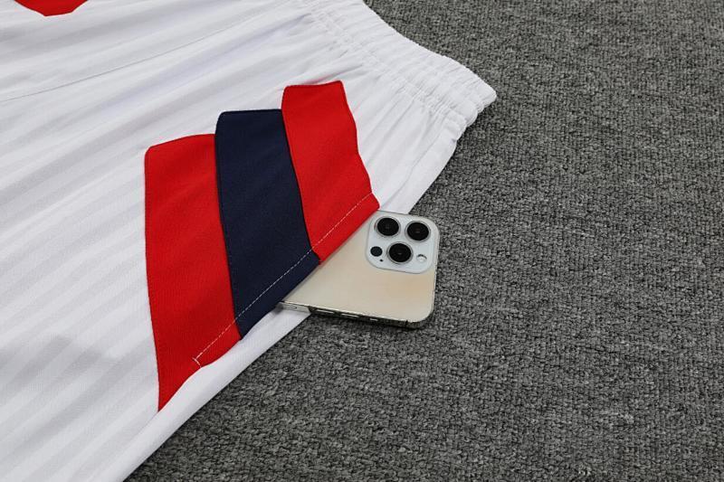 Arsenal Tank Top 23/24 (3)
