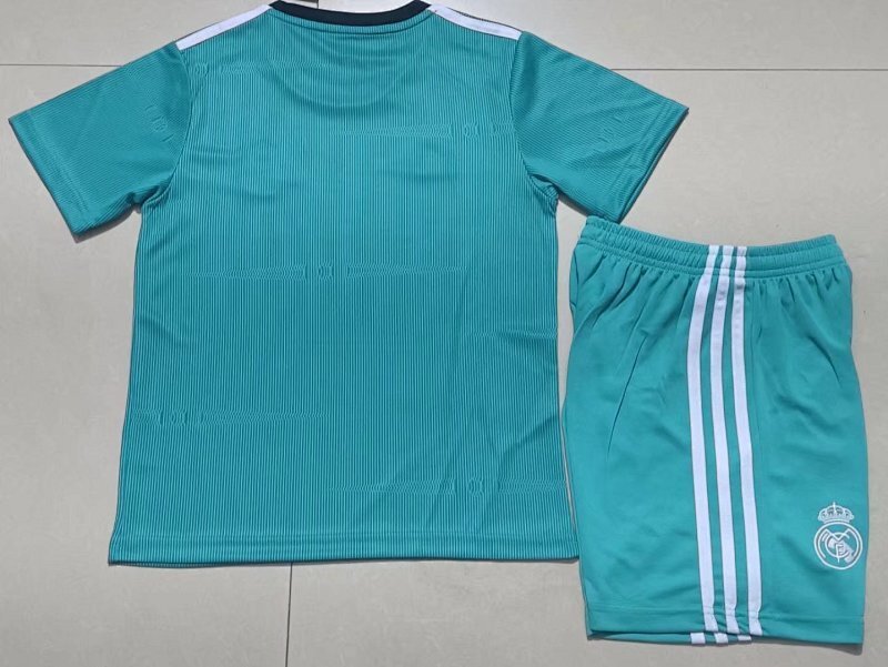 Ensemble Enfant Real Madrid Extérieur 21/22