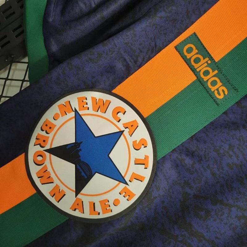 Camiseta Newcastle Visitante Retro 97/98