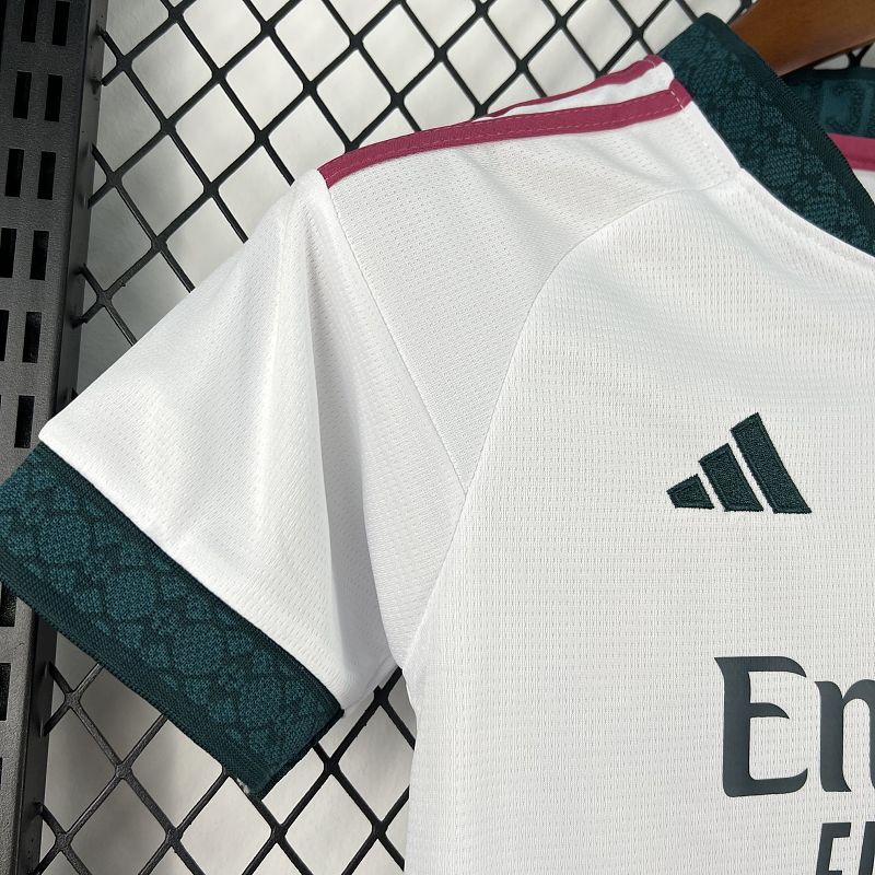 Ensemble Enfant Real Madrid Domicile 26/27