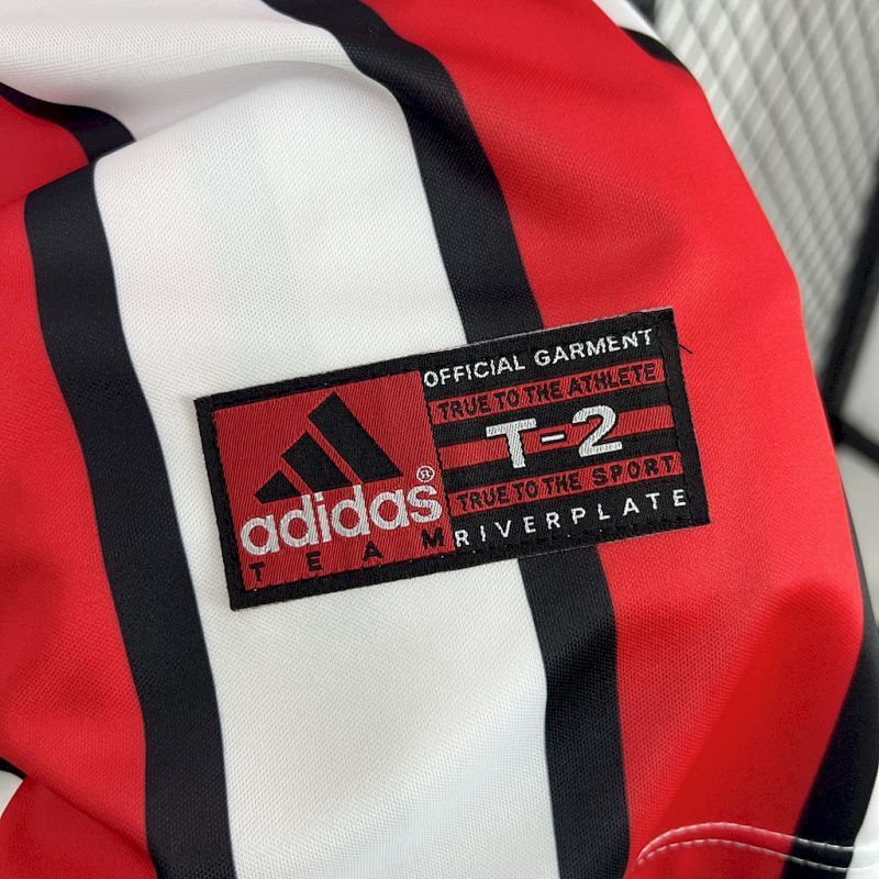 Maillot River Plate Domicile Rétro 1999/00
