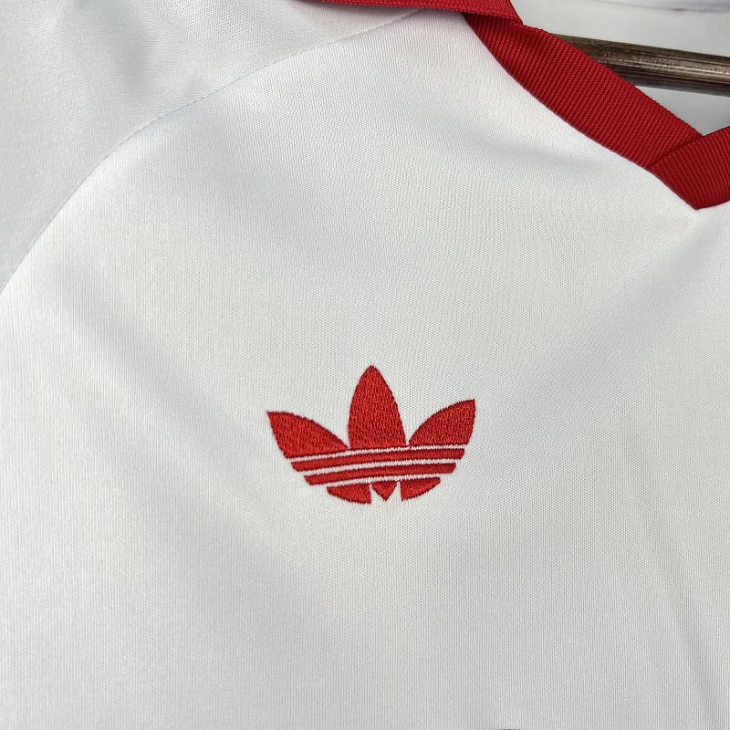 Ensemble Enfant Séville FC Domicile 25/26
