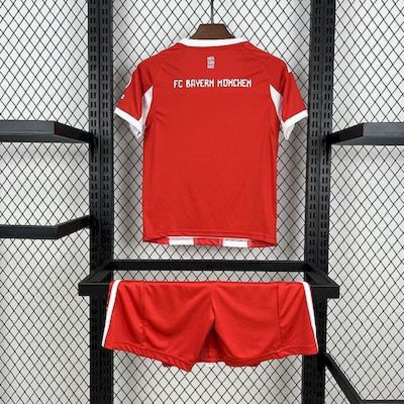 Ensemble Enfant Bayern Munich Domicile 25/26