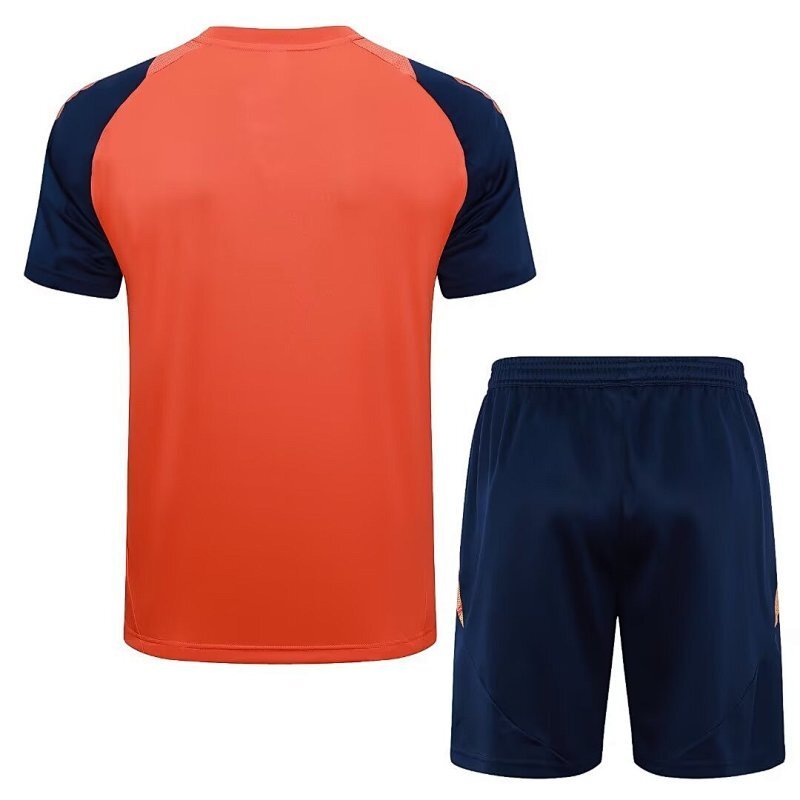 Ensemble Manchester United Prématch 24/25 (4)
