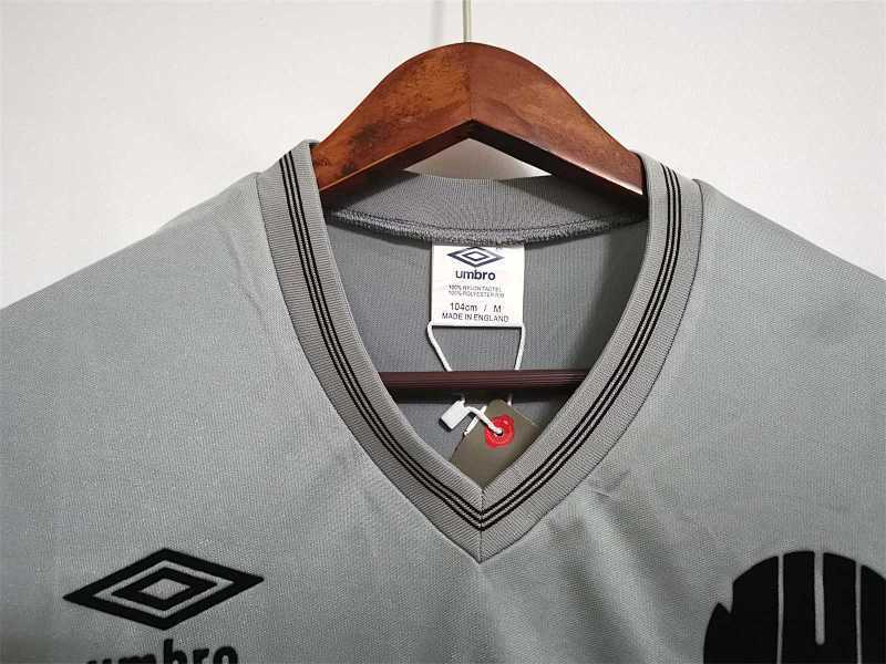 Camiseta Newcastle Gris Visitante 86/87